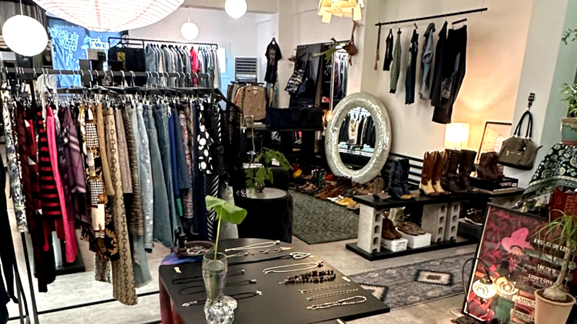 Hidden Vintage Gems in Seoul: Sheep & Kasu in Euljiro